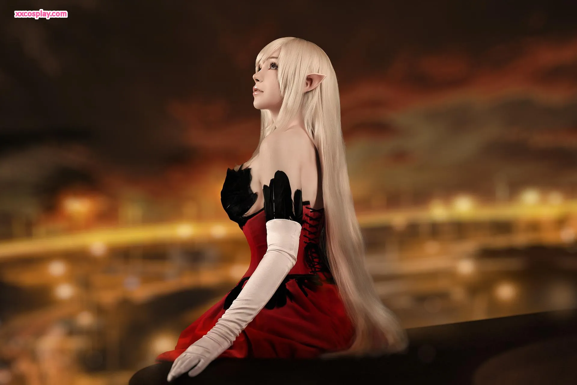 Sayathefox as Shinobu Oshino - Monogatari Vampire Cosplay